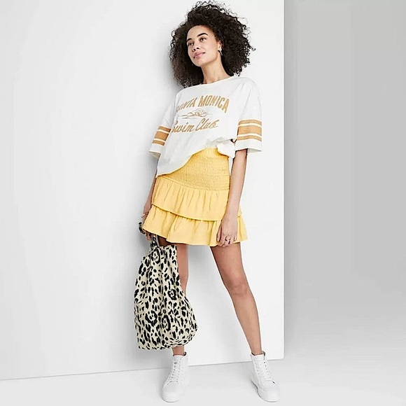 ✨ 💛 NWT yellow stretchy flutter tiered skirt/ top 💛✨ - Picture 1 of 4